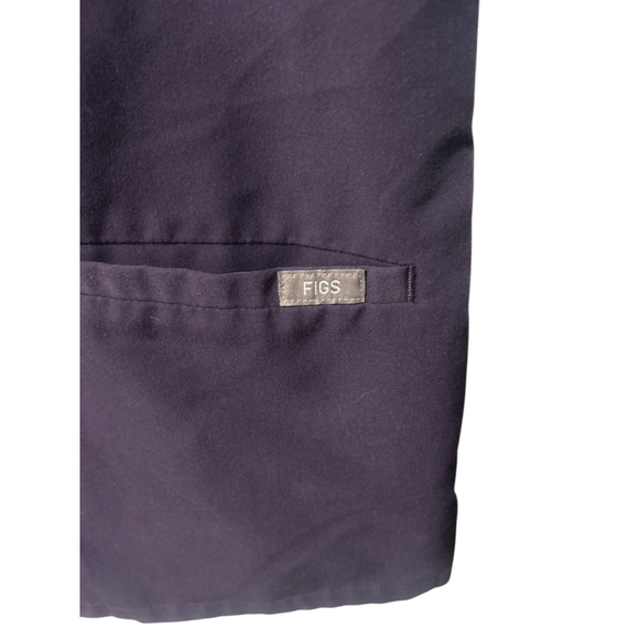 Figs Size XS Technical Collection Purple Shadow Scrub Top Two Pocket PO 2197 - Picture 5 of 5